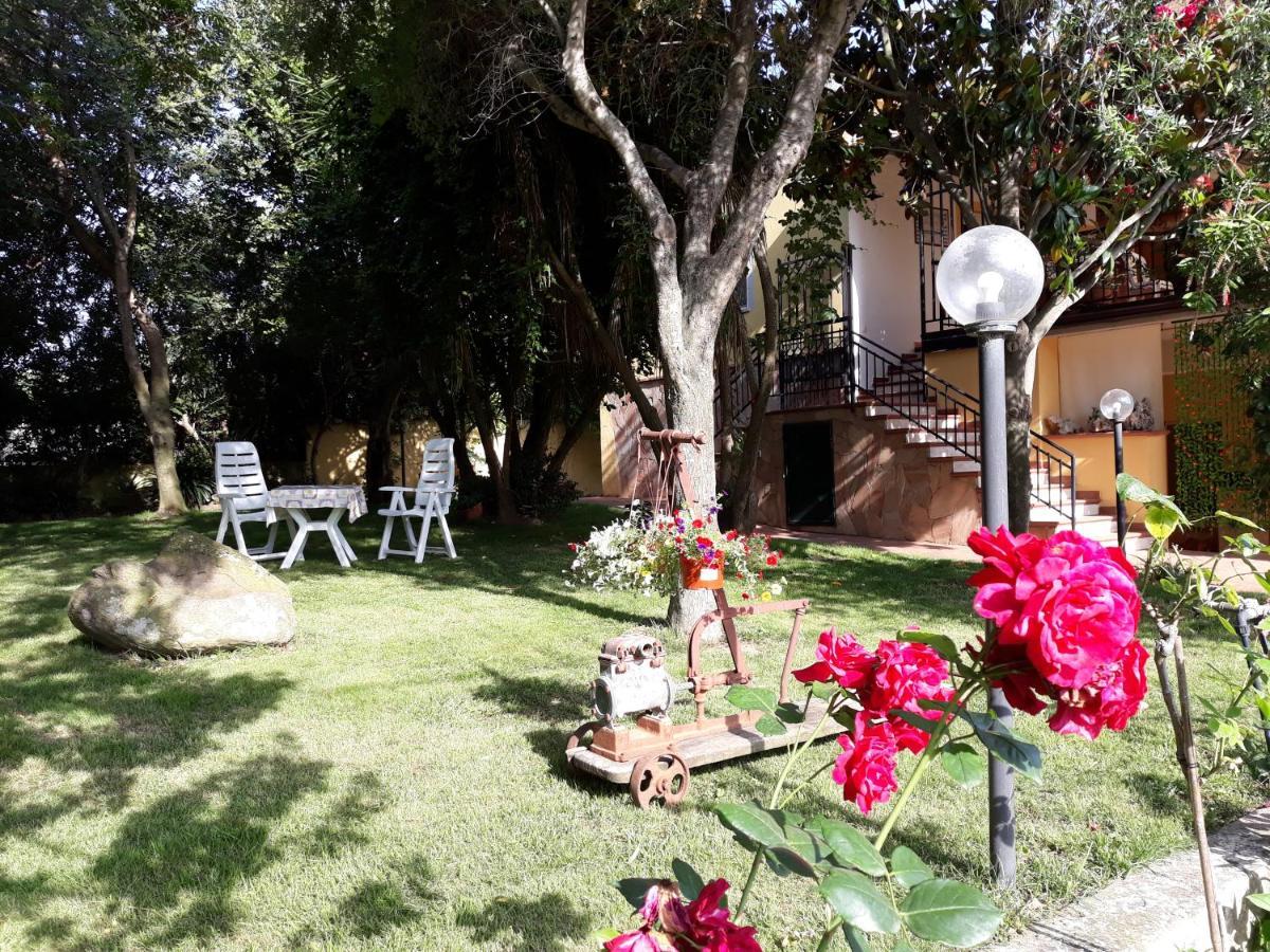 B&B Is Murdegus Tortoli Exterior photo